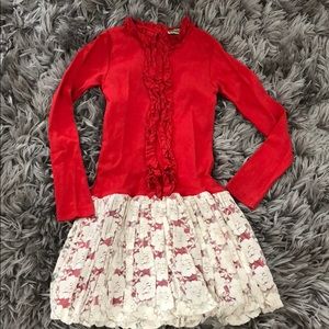 Beautiful long sleeve dress for girls